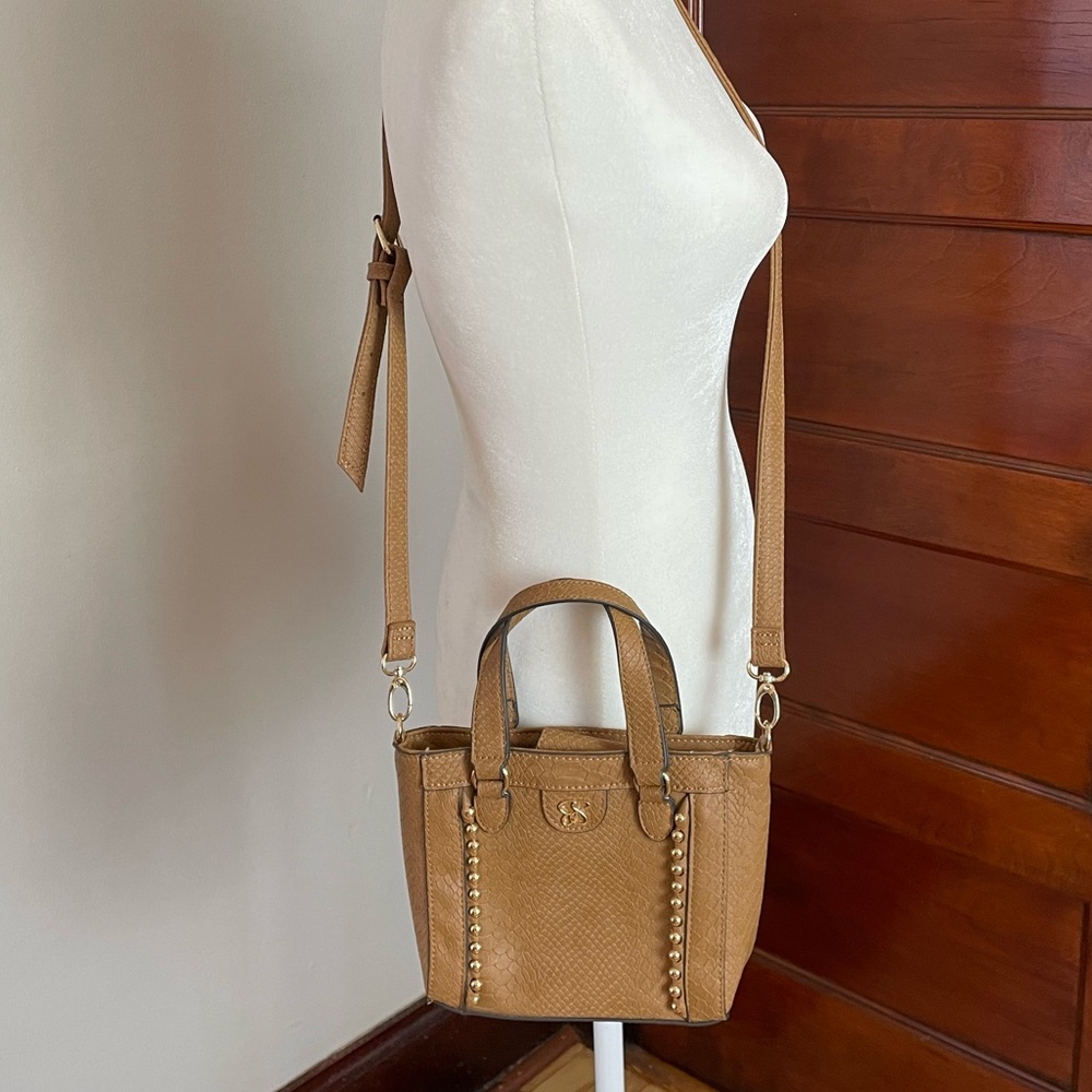Jessica Simpson Gia Satchel